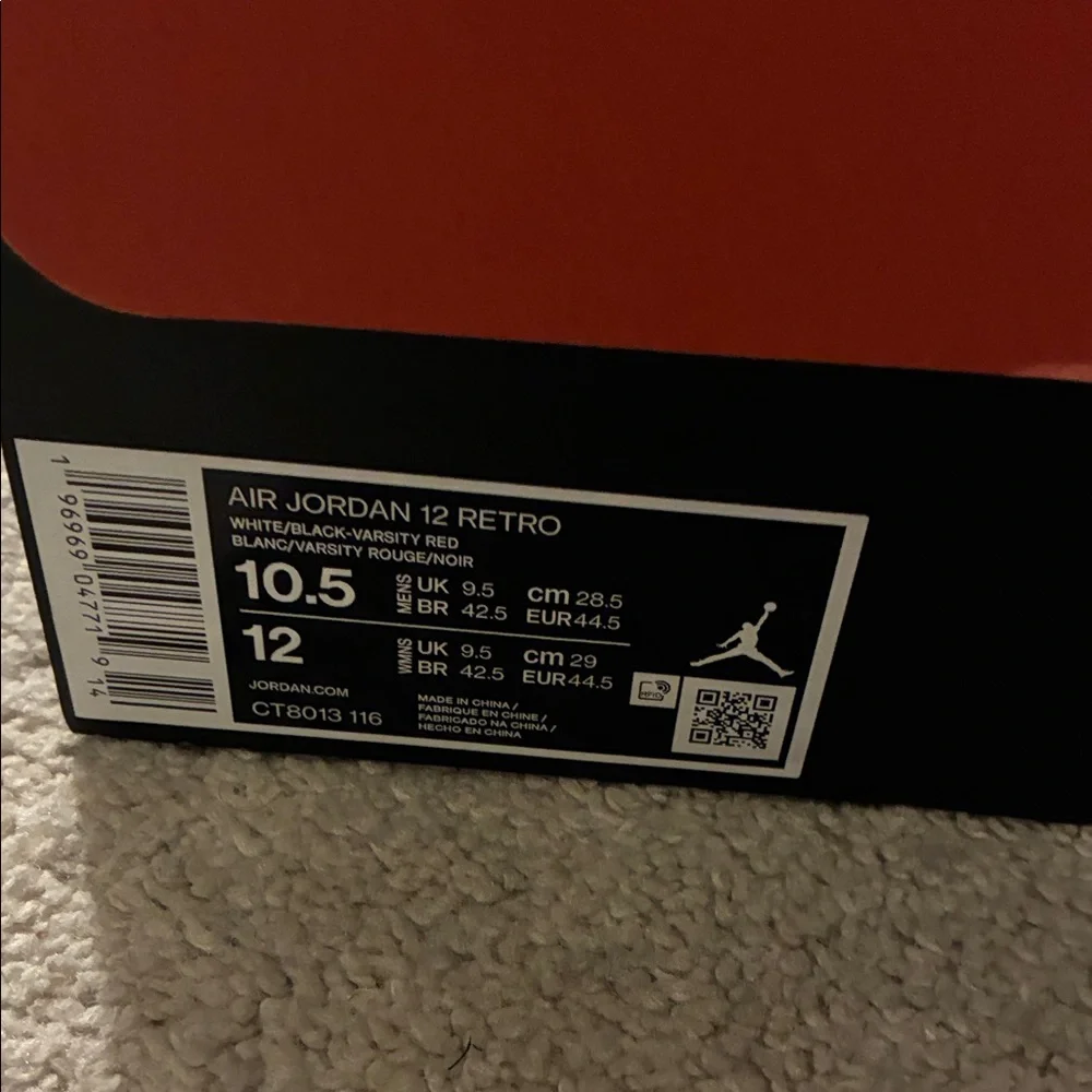 Jordan Retro 12 Cherry - Picture 5 of 5